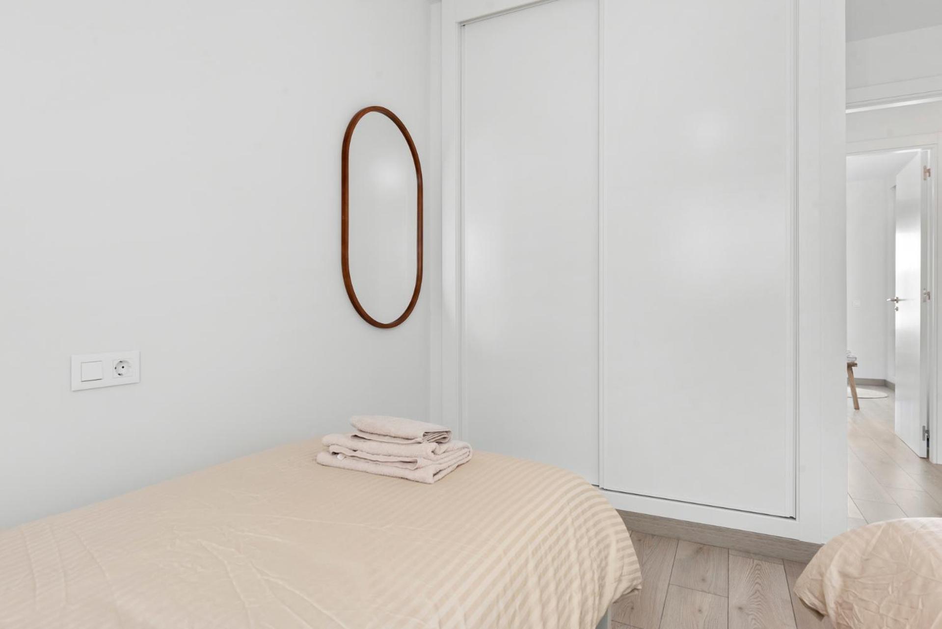 Beautiful 2-Bedroom Apartment Near Center And Beach Estepona Eksteriør billede